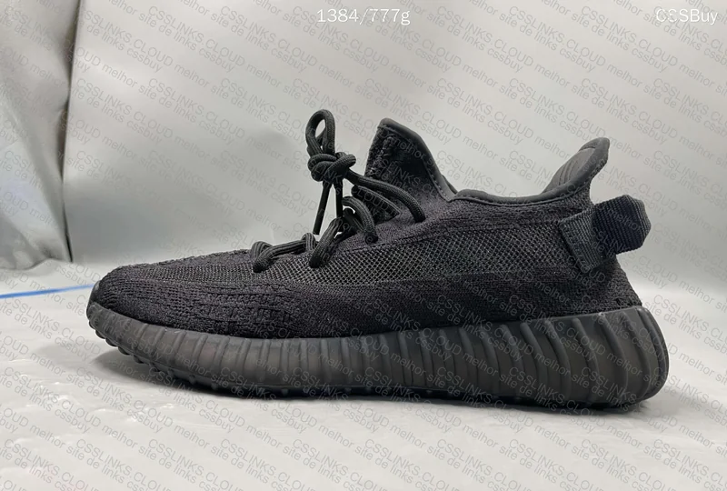 Yeezy 350 Onyx - LW 9