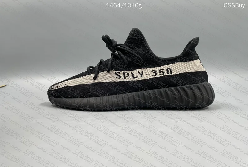Yeezy 350 Oreo 4