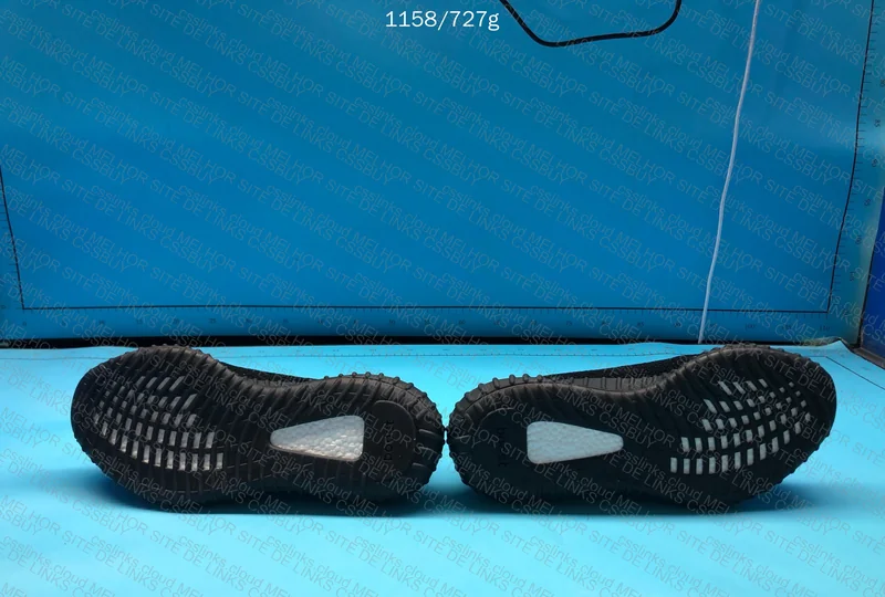 yeezy 350 oreo 6