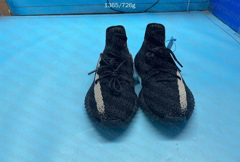 Yeezy 350 Oreo 5