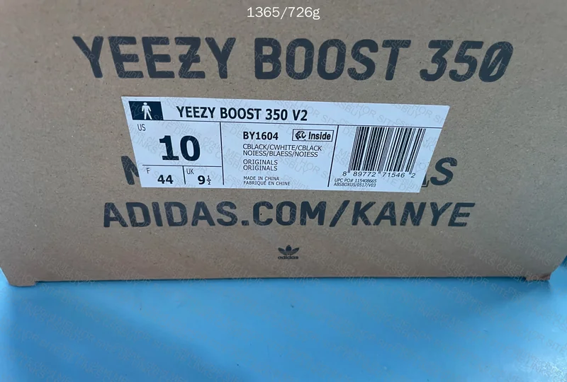 Yeezy 350 Oreo 8