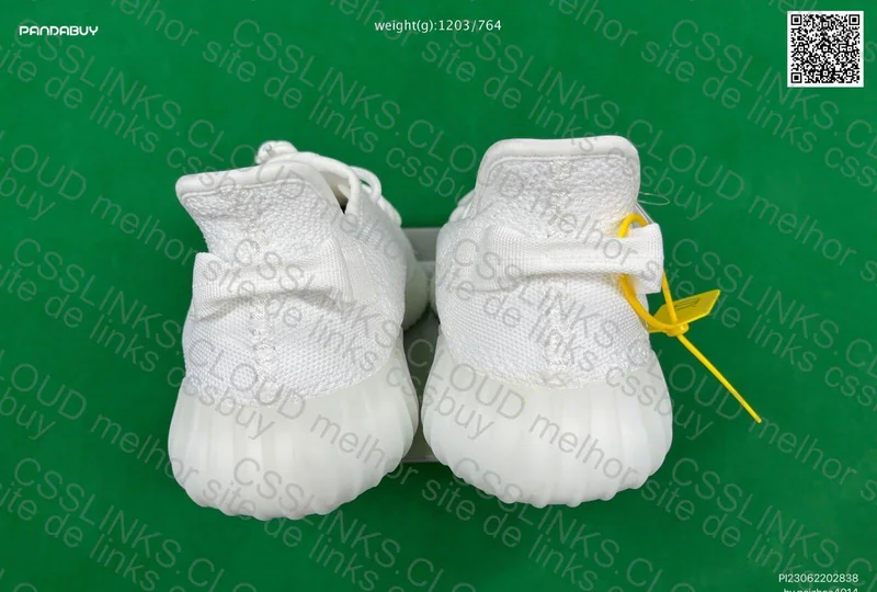 YEEZY 350 (PRIMEIRA COMPRA) 3