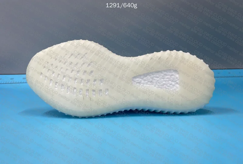 yeezy 350 pure white 170y 9