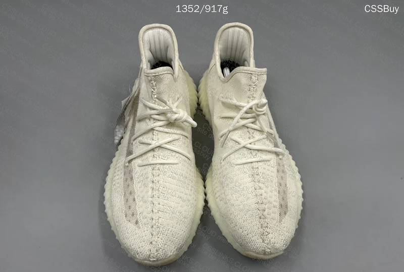 yeezy 350 (SALE) 3