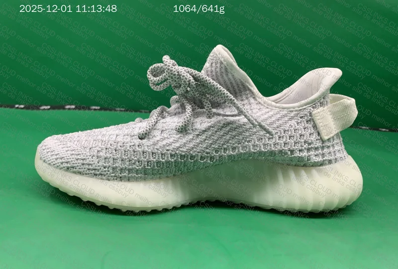 Yeezy 350 Static 3