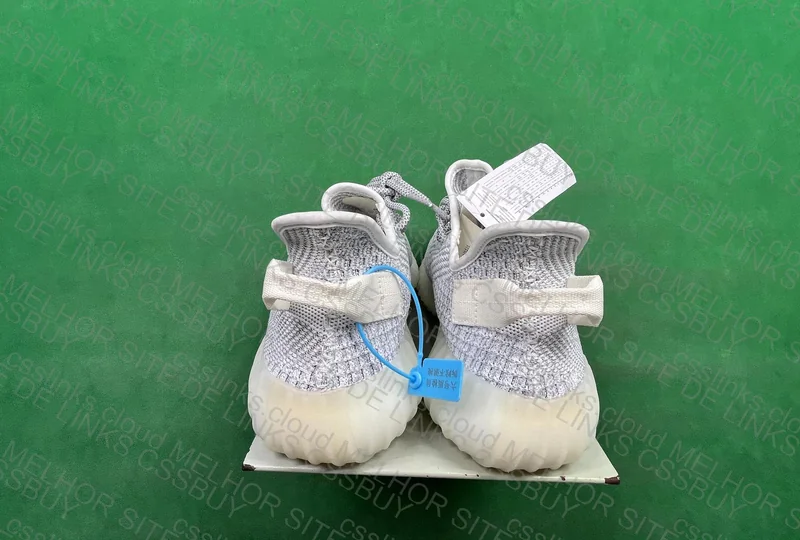 Yeezy 350 static (JMDY)/ Batch: GC 3