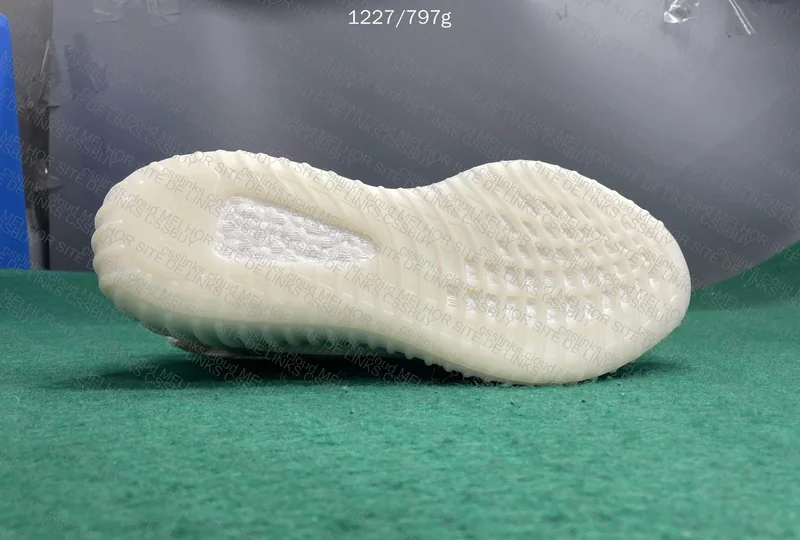 Yeezy 350 Static LW yolo 10