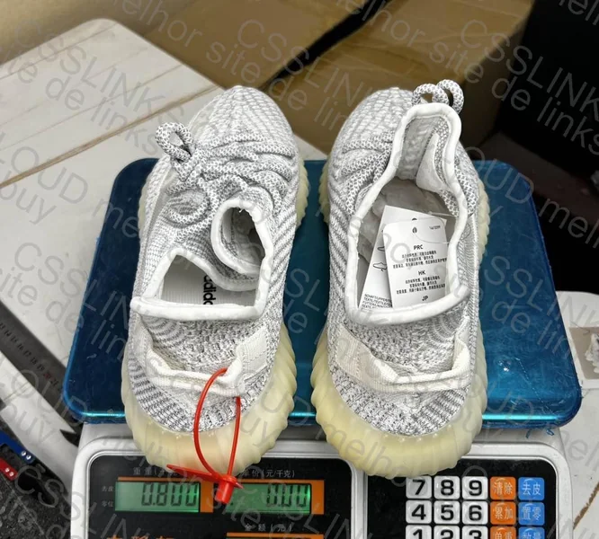 Yeezy 350 Static Reflexivo 7