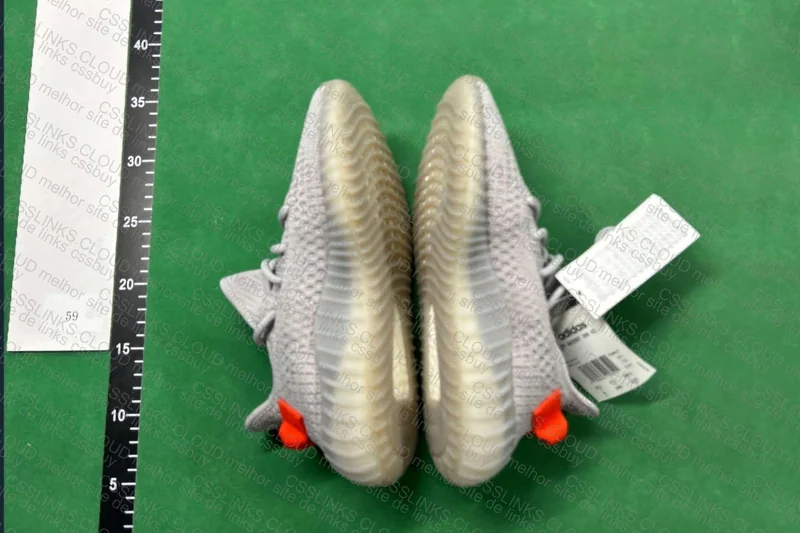 yeezy 350 ta gl?