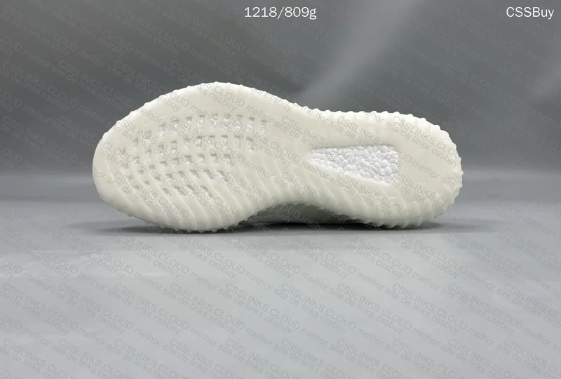 yeezy 350 triple white 6