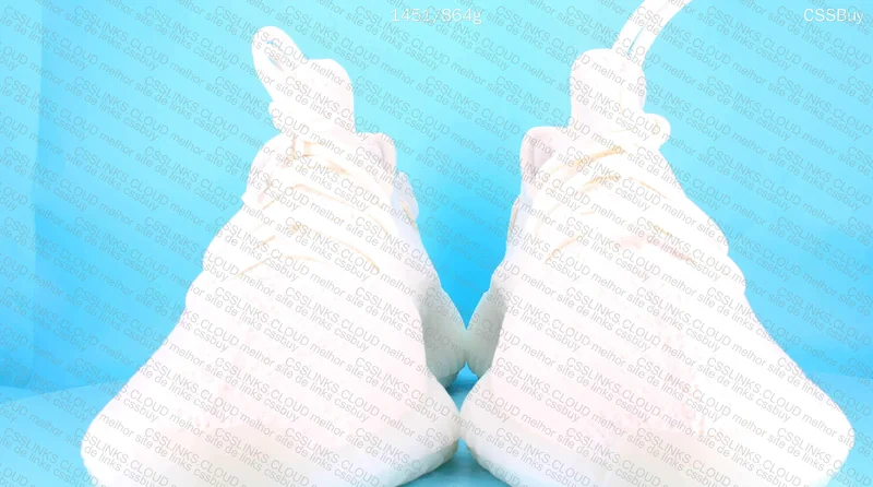 Yeezy 350 Triple White GTR 3