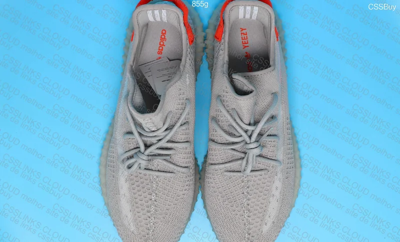 Yeezy 350 v2