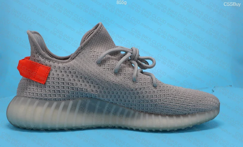 Yeezy 350 v2 4