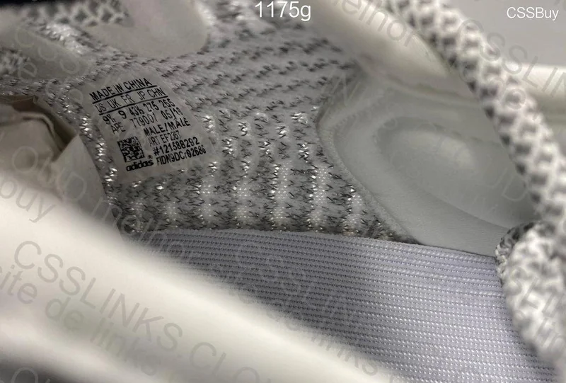 yeezy 350 v2
