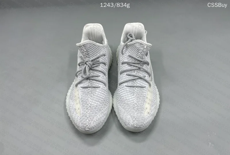 YEEZY 350 V2 5