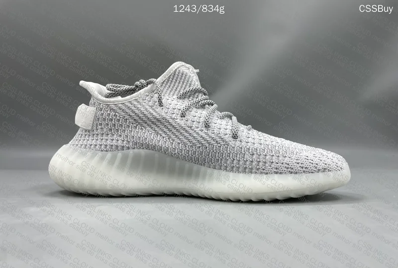 YEEZY 350 V2 8
