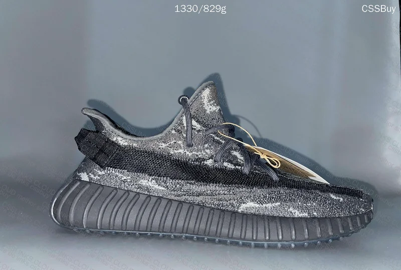yeezy 350 v2 6