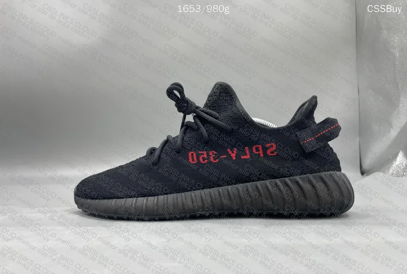 Yeezy 350 v2 4