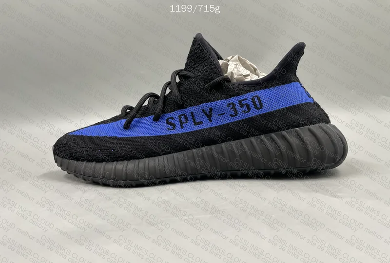 Yeezy 350 V2