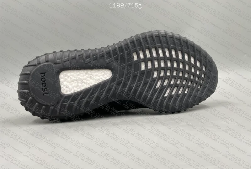 Yeezy 350 V2 3