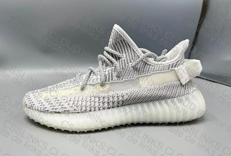 YEEZY 350 V2 4