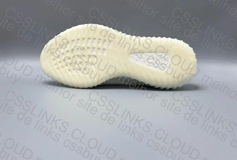 Yeezy 350 v2 4
