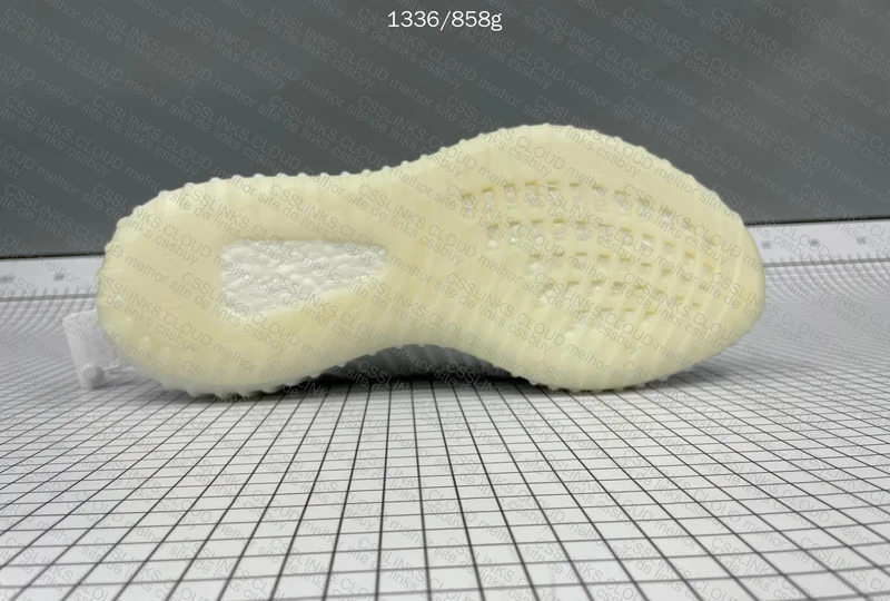 Yeezy 350 v2 5