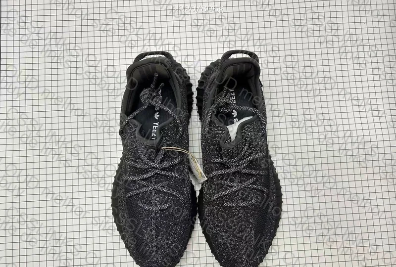 Yeezy 350 V2 7