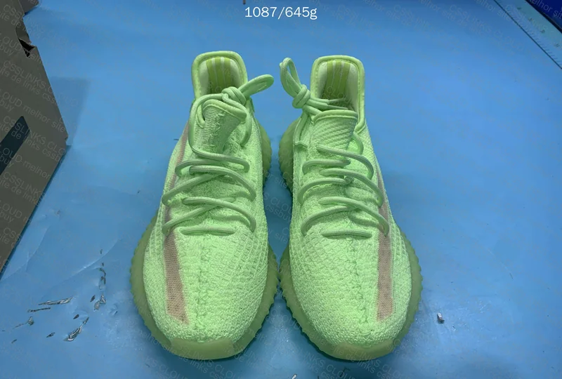 Yeezy 350 v2 2