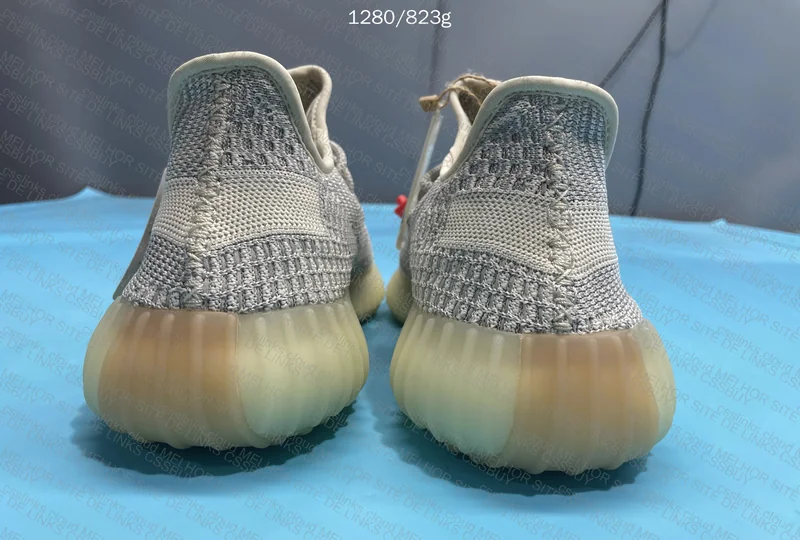 Yeezy 350 v2 3