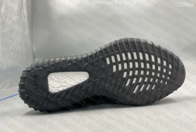 Yeezy 350 v2 - 158sir 5