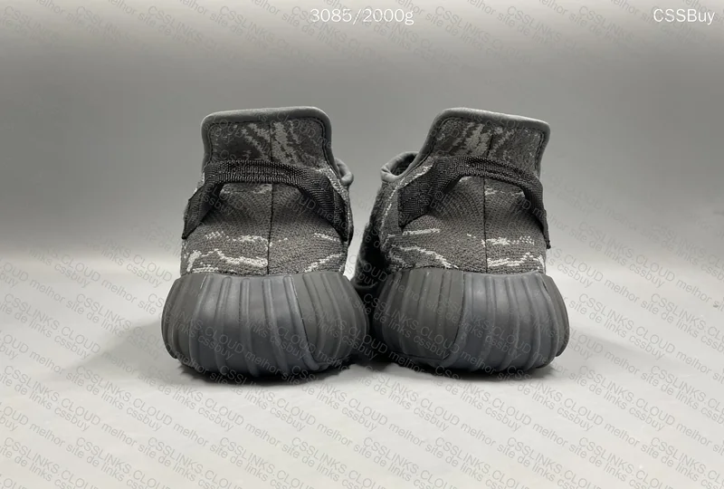 Yeezy 350 V2 | 2 for 130y 7