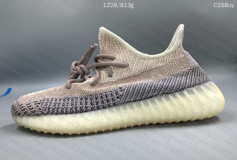 Yeezy 350 V2 Ash Pearl 4