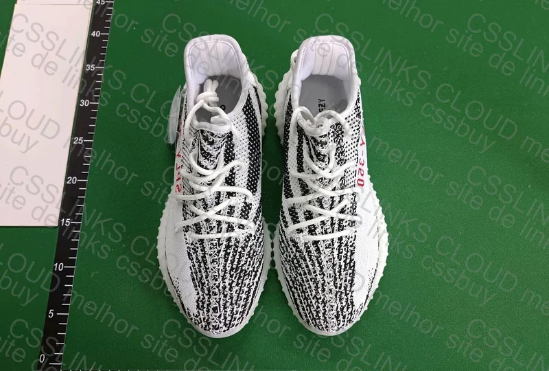 Yeezy 350 V2 Batch OG ¥130 10