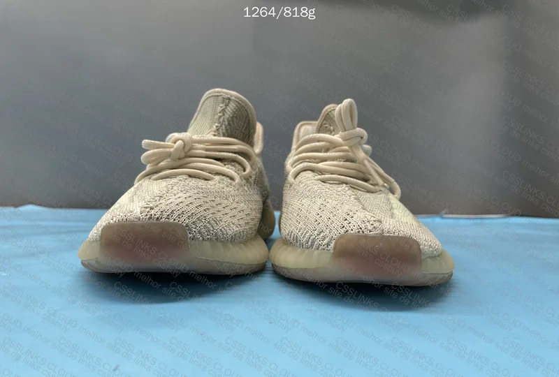 YEEZY 350 V2 - BATCH S2 3