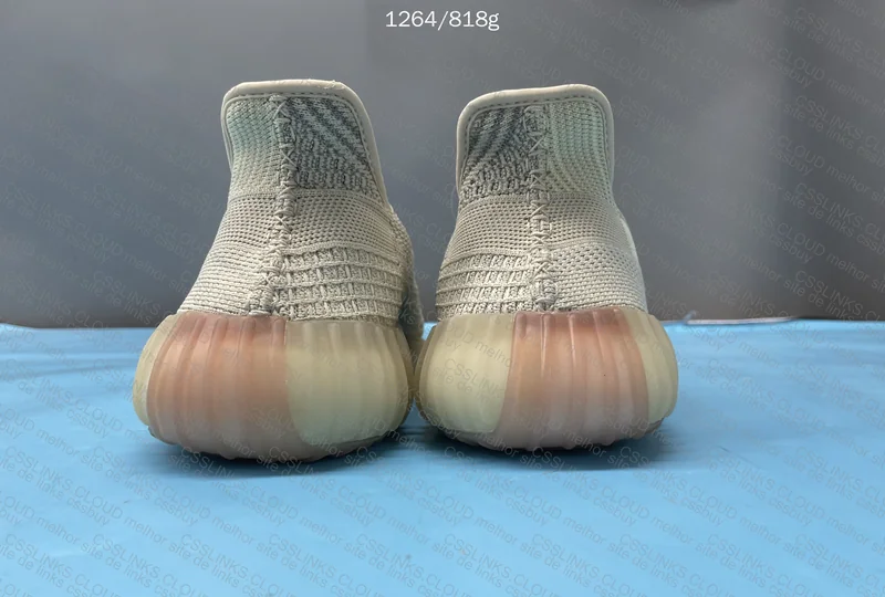 YEEZY 350 V2 - BATCH S2 4