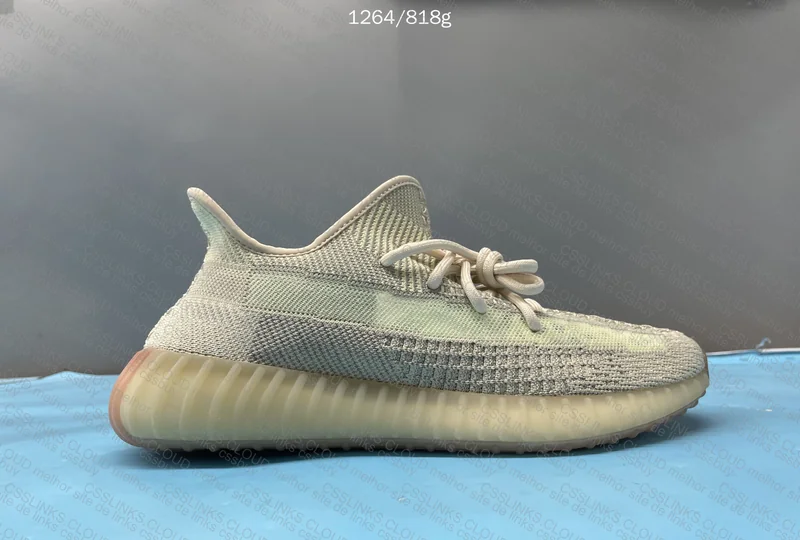 YEEZY 350 V2 - BATCH S2 5