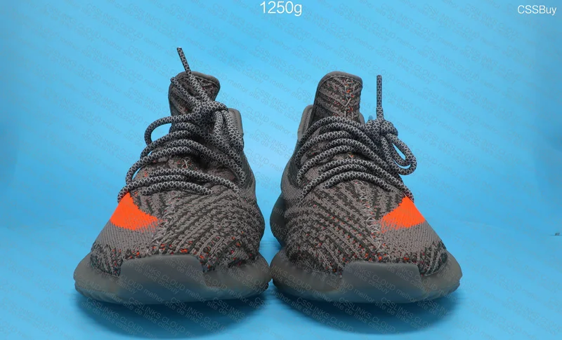 Yeezy 350 v2 beluga 2