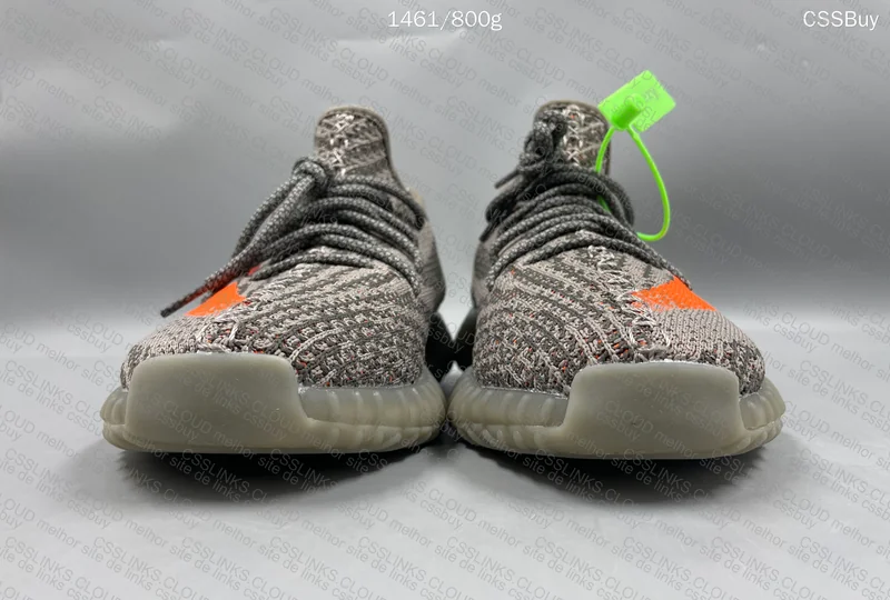 Yeezy 350 v2 Beluga 2