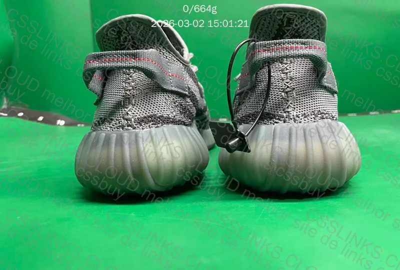 Yeezy 350 V2 Beluga 2