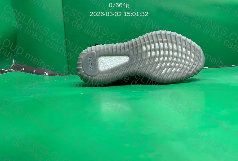 Yeezy 350 V2 Beluga 6