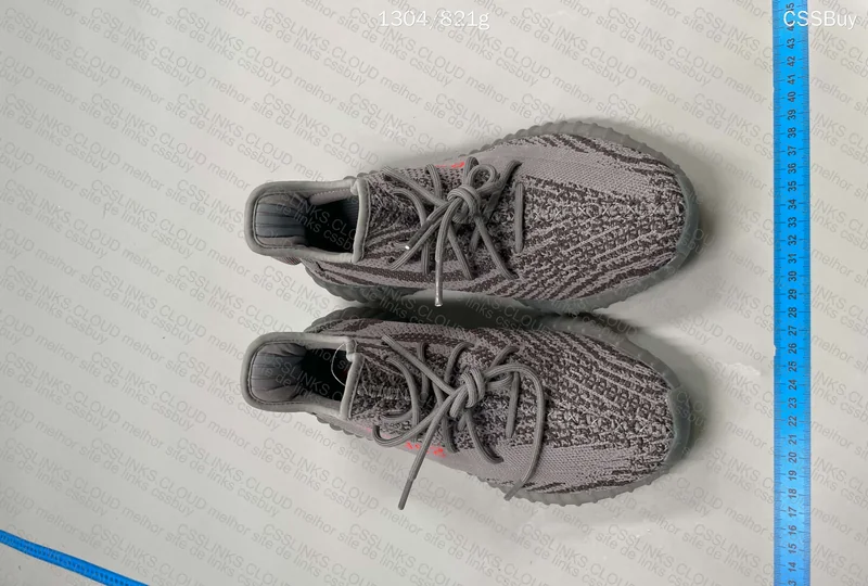 Yeezy 350 V2 Beluga 2.0 2