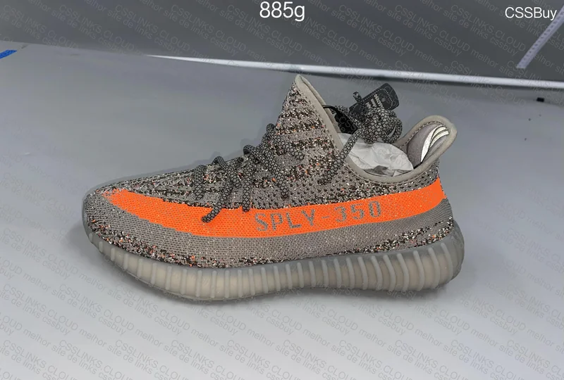 Yeezy 350 v2 Beluga Refletivo 2