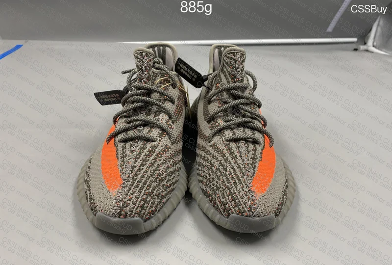 Yeezy 350 v2 Beluga Refletivo 4