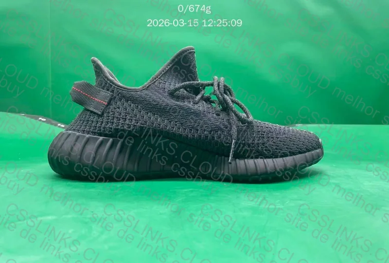 Yeezy 350 V2 Black 2