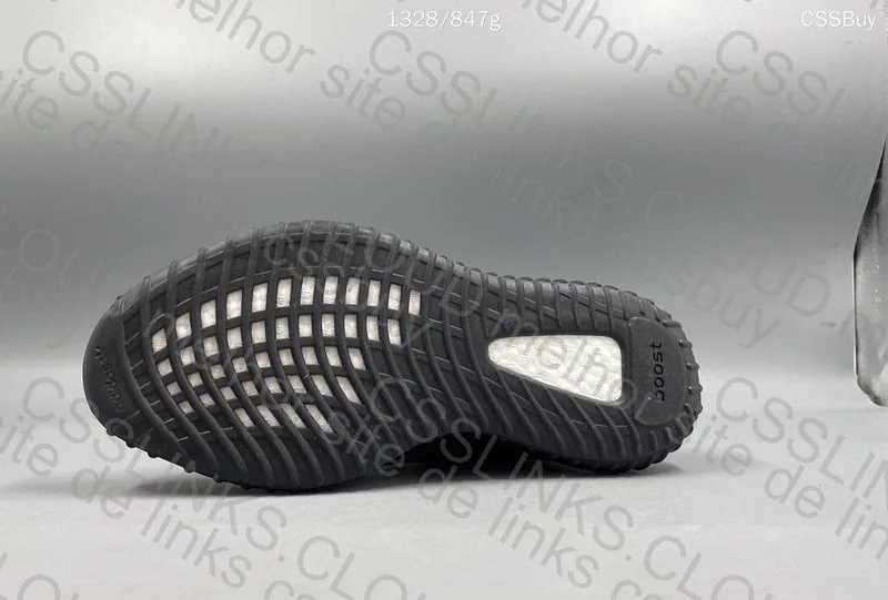 Yeezy 350 V2 Black Onix