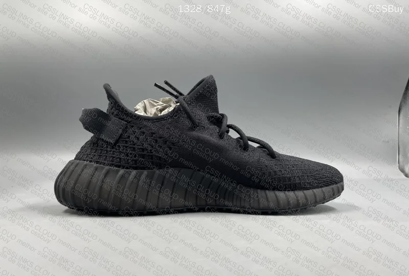 Yeezy 350 V2 Black Onix 10