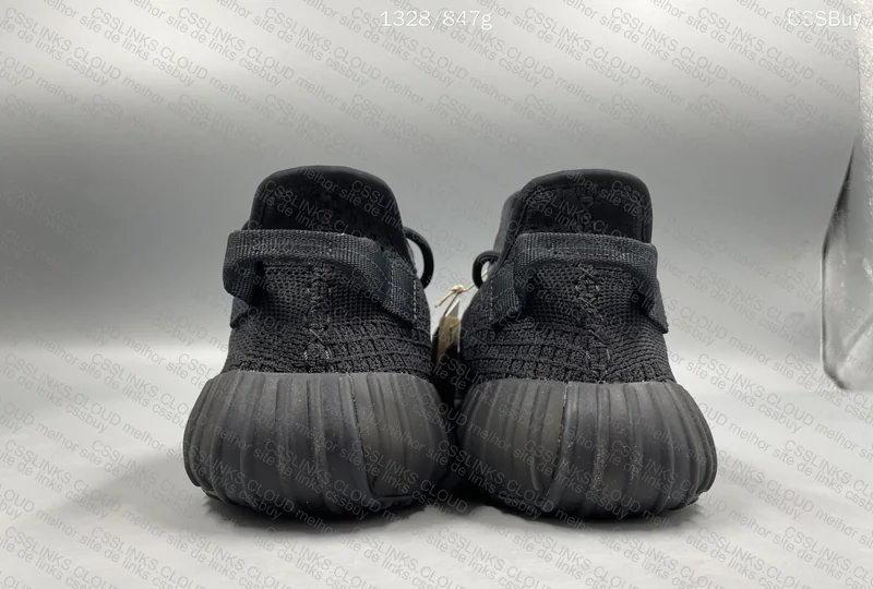Yeezy 350 V2 Black Onix 6