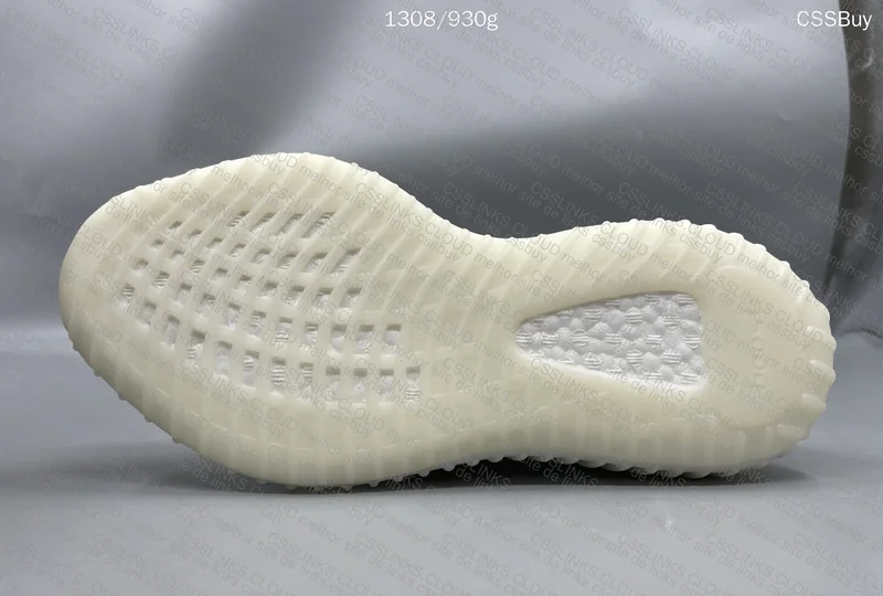 Yeezy 350 V2 'Bone' 7