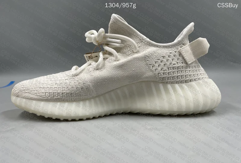 Yeezy 350 V2 'Bone' 7